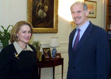 Οι διμερείς σχέσεις στο επίκεντρο συνάντησης Γ.Παπανδρέου με την Αλβανίδα ομόλογό του