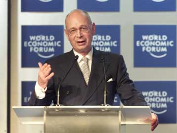 Στη Νέα Υόρκη θα γίνει το Παγκόσμιο Οικονομικό Φόρουμ του Νταβός για το 2002