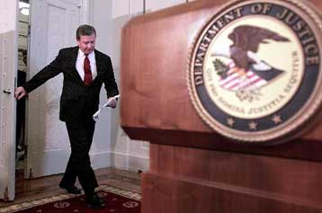 Ανεξάρτητος οργανισμός αμφισβητεί τη διαφάνεια των επαφών Microsoft-υπ.Δικαιοσύνης