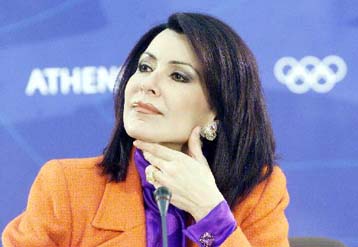 Απάντηση Αγγελοπούλου στην Πετραλιά για τις απομακρύνσεις στελεχών του «Αθήνα 2004»