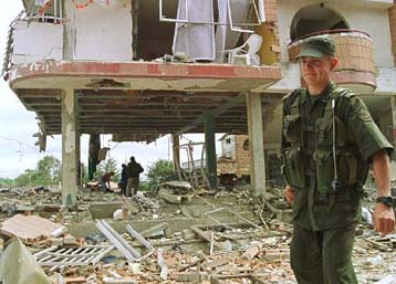 Έκρηξη κόστισε τη ζωή σε πέντε άτομα στην Κολομβία