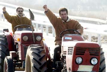 Την τιμή του βαμβακιού περιμένουν οι αγρότες – Στην ΕΕ φέρνει το αγροτικό η κυβέρνηση