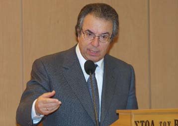 Ερωτήσεις για τη σωστή χρήση της ελληνικής τώρα και με e-mail στον Γ.Μπαμπινιώτη