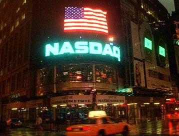 Με μεγάλες απώλειες έκλεισαν Nasdaq Dow Jones την Τρίτη