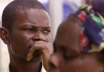 Χιλιάδες άτομα θεωρούνται αγνοούμενοι από τη μεγάλη πυρκαγιά στη Νιγηρία