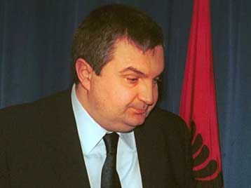 Ξεκίνησαν οι συνομιλίες για το σχηματισμό νέας κυβέρνησης στην Αλβανία