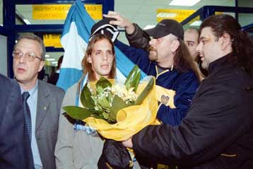 Για έξι μήνες στον Αρη ο Νάβας, χάλασε του Μπονίγια