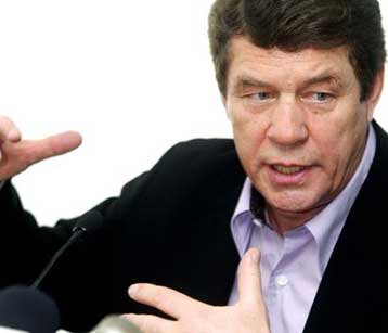 Τα πλάνα, οι αντιρρήσεις και οι κρίσεις του Ότο Ρεχάγκελ