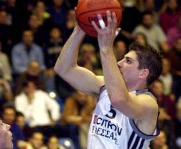 Με 21 πόντους ξεκίνησε ο Λιαδέλης στην Ουράλ Γκρέιτ