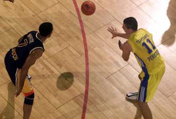 Πέτυχε την τρίτη του νίκη το Περιστέρι, αλλά… αργά