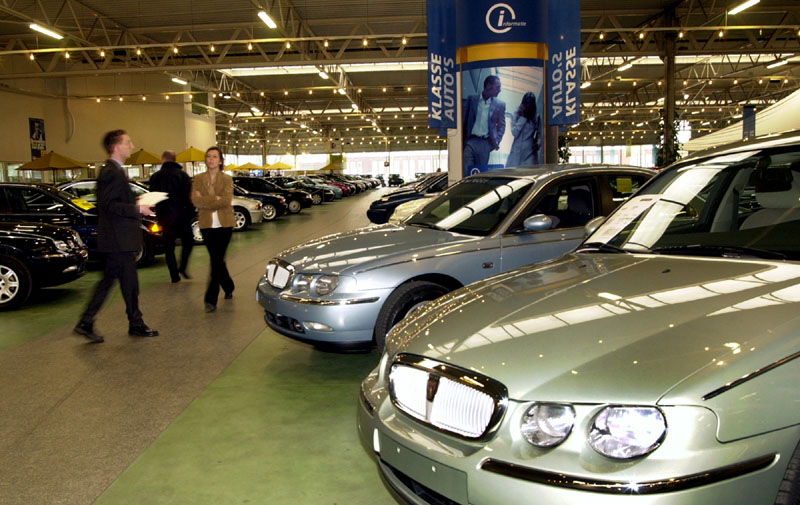 Από το Βέλγιο ξεκίνησαν οι πωλήσεις αυτοκινήτων μέσω σούπερ μάρκετ