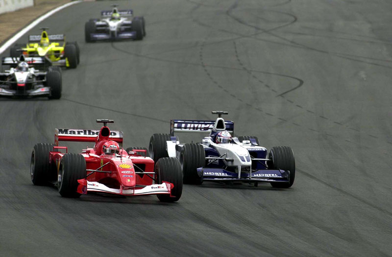 H Ferrari κυνηγά τον Juan Pablo Montoya