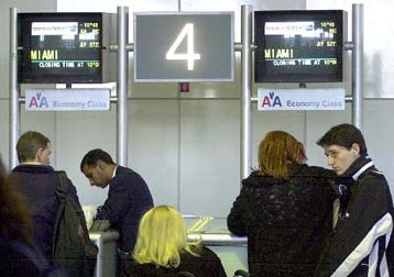 Απροσδόκητη υποχώρηση της ανεργίας στις ΗΠΑ τον Ιανουάριο