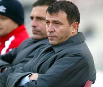 Πρέπει να νικήσουμε στη Θεσσαλονίκη, είπε ο Λεμονής στους παίκτες του