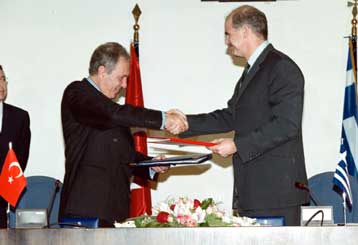 Σύντομη συνάντηση Παπανδρέου – Τζεμ στη Νέα Υόρκη