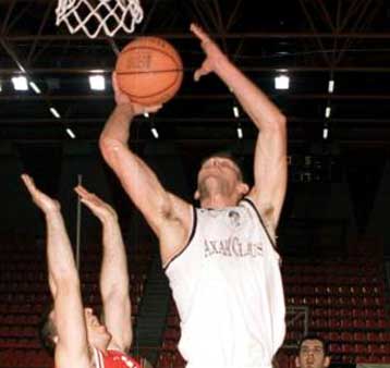 Ακόμα πιο κοντά στην Α1 ο Μακεδονικός, 83-75 την ΜΕΝΤ