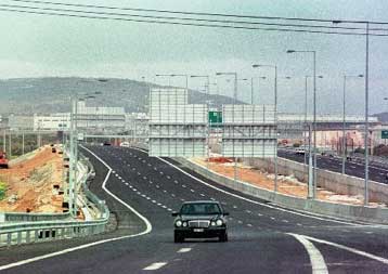 Κυκλοφοριακές ρυθμίσεις στην Αττική Οδό λόγω έργων στον κόμβο του «Ελ.Βενιζέλος»