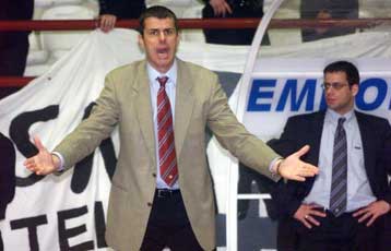 «Όχι άλλη ντροπή», ήταν το αίτημα του Σούμποτιτς από τους παίκτες του Ολυμπιακού