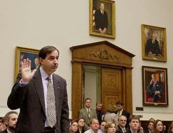 Κλητήριο θέσπισμα από το Κογκρέσο για το πρώην αφεντικό της Enron