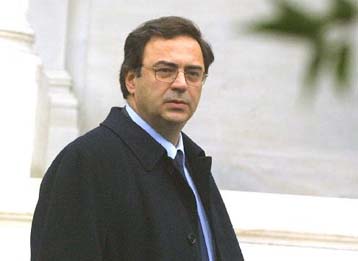 Παρέμβαση για τα πανωτόκια ετοιμάζει το υπουργείο Οικονομίας και Οικονομικών