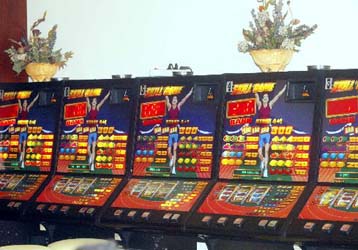 Το θέμα του παράνομου τζόγου επί τάπητος στη συνεδρίαση της Διυπουργικής