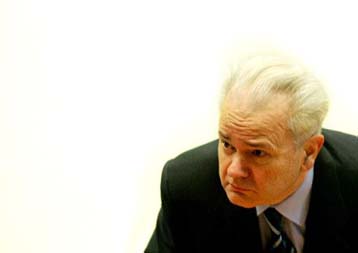 Χίλιοι (επώνυμοι και ανώνυμοι) μάρτυρες θα καταθέσουν υπέρ του Μιλόσεβιτς