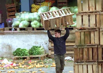 Στο 2,4% διαμορφώθηκε ο δείκτης τιμών χονδρικής το Δεκέμβριο