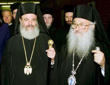 Νέος κύκλος αντιπαράθεσης μεταξύ Χριστόδουλου και Καλλίνικου