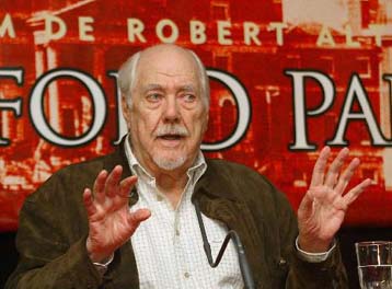 Με ένα βραβείο συνολικής προσφοράς φεύγει από το Βερολίνο ο Ρόμπερτ Ολτμαν