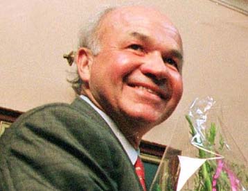 «Ασπίδα» το Σύνταγμα των ΗΠΑ για τον Λέι, που αρνείται να καταθέσει στο Κογκρέσο