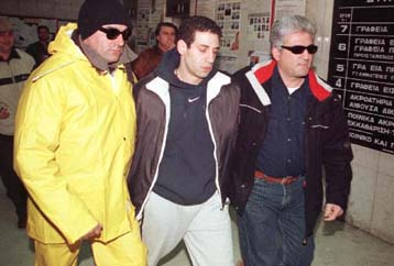 Αθώοι δηλώνουν οι δύο ύποπτοι για το θάνατο του συνεργού του Πάσσαρη