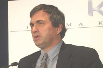 Συλλήψεις τρομοκρατών ζητά ο πρεσβευτής των ΗΠΑ στην Αθήνα