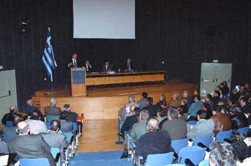 To θεσμικό πλαίσιο εκσυγχρονισμού των ταξί παρουσίασε ο υπουργός Μεταφορών