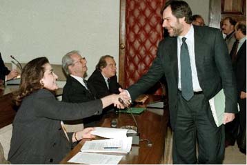 Καμία βιασύνη στην ανακοίνωση των υποψηφίων για τις δημοτικές, τονίζει ο Ρουσόπουλος