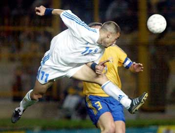 Ισοπαλία… υποσχέσεων για την εθνική, 2-2 με τη Σουηδία, στο κατάμεστο Χαριλάου