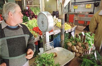 Αυξημένες κατά 4,3% οι πραγματικές αγροτικές τιμές στην Ελλάδα το β τρίμηνο του 2001