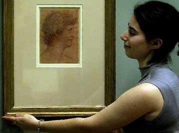 Δέκα άγνωστα έργα Ντα Βίντσι βγαίνουν από το παλάτι και «ταξιδεύουν» στη Βρετανία