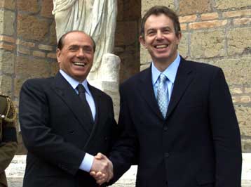 Για την απελευθέρωση της ευρωπαϊκής αγοράς συζήτησαν Μπερλουσκόνι και Μπλερ