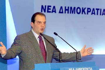 Η κυβέρνηση έπαψε να κυβερνά, δεν μπορεί άλλο, υποστήριξε ο Κ.Καραμανλής