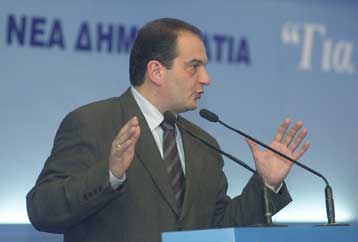 Απορρίπτουμε τον πειρασμό της άκρατης κομματικοποίησης, τόνισε ο Κ.Καραμανλής