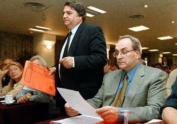 Απορρίπτει ο Ν.Κωνσταντόπουλος την πρόταση Λαλιώτη – Υπέρ ο Ν.Μπίστης