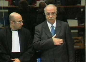 Λάβρος κατά Μιλόσεβιτς ο πρώτος μάρτυρας κατηγορίας στο Διεθνές Δικαστήριο