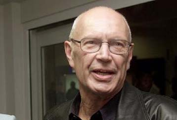 Σε κλίμα έντασης αναχωρούν από τη Ζιμπάμπουε οι πρώτοι παρατηρητές της ΕΕ