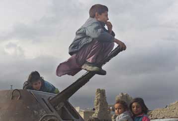 Τα κινητά τηλέφωνα κατακτούν (και) τους πολίτες του Αφγανιστάν