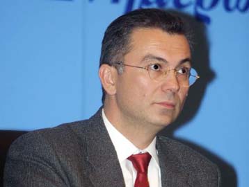 «Εκπλήξεις» υπόσχεται στην κυβέρνηση η ΝΔ σε περίπτωση αλλαγής του εκλογικού νόμου