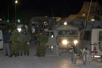 Μπαράζ αντιποίνων του Ισραήλ σε Δ.Όχθη και Λωρίδα της Γάζας με τουλάχιστον 13 νεκρούς