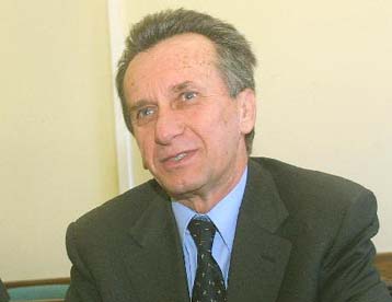 Οργισμένη απάντηση του Γιώργου Δρυ για τις άδειες των τυχερών παιχνιδιών