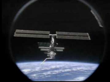 Περίπατος στο εξωτερικό του Διεθνούς Διαστημικού Σταθμού από Aμερικανούς αστροναύτες