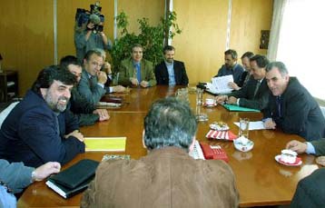 Απορρίπτουν για άλλη μια φορά τις προτάσεις Ρέππα οι γιατροί του ΙΚΑ