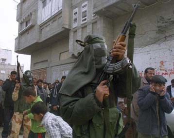 Στο χείλος της αβύσσου το Μεσανατολικό, δηλώνει ο Ανάν – Μερική απόσυρση Ισραηλινών